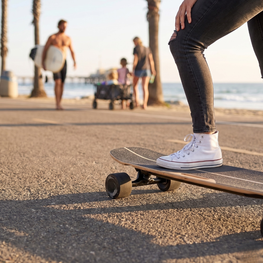 VoltEdge Flex – 700W Dual Motor Electric Skateboard with Removable Battery - Skateboard Australia 
